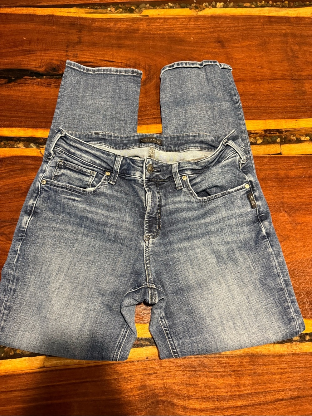 Silver Jean Co straight leg jeans